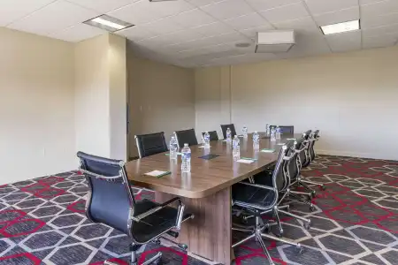 MainStay Suites Lexington I-75 - 13
