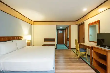 Botany Beach Resort Pattaya - 74