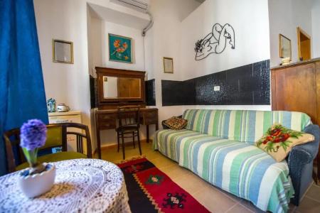 Mi Casa es Tu Casa - Shkodra Backpackers Hostel - 4