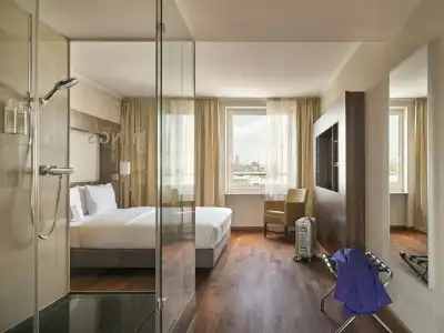 Flemings Frankfurt Main-Riverside - 4