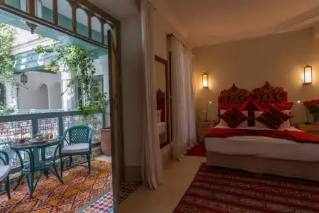 Riad Azahar - 50