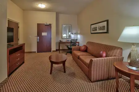 Hilton Garden Inn Las Cruces - 2