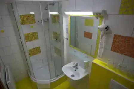Mlada Lipa Guesthouse - 9
