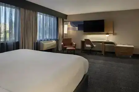 Courtyard by Marriott Sacramento Midtown - 72