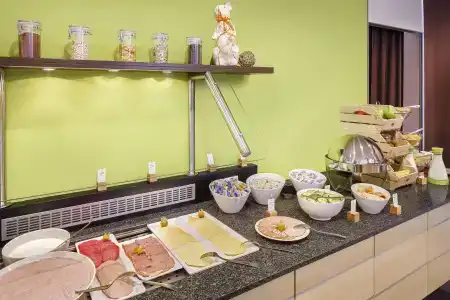 Holiday Inn Express Düsseldorf City North by IHG - 12