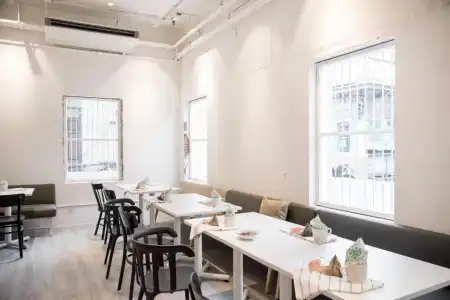 Nornyaowarat Hostel - 17