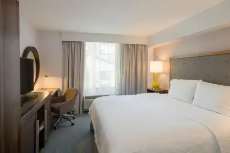 Hampton Inn Manhattan-Chelsea - 36