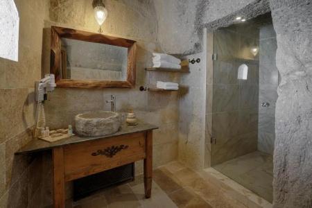 Hera Cave Suites - 68