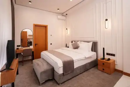 Revive Boutique - 5