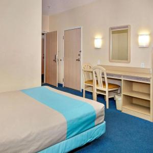 Motel 6 Peterborough, ON - 21