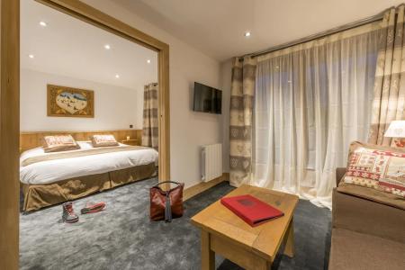 Hôtel L'Eterlou - 99