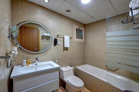 Radiance Premium Suites - 52