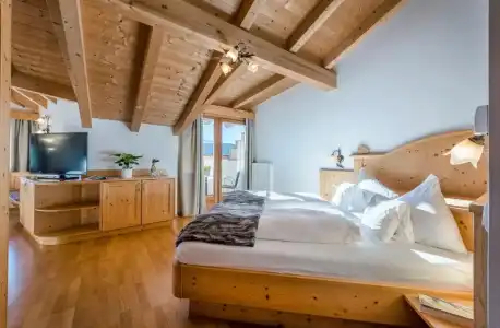 Tratterhof Mountain Sky - 126