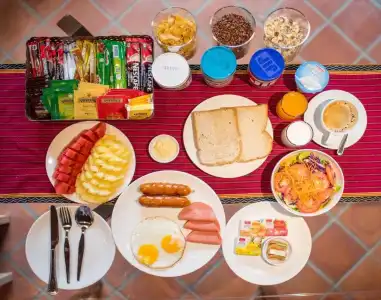Zan Pla Nade Guesthouse - 7