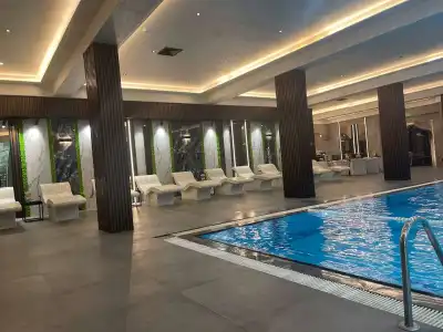 Ramada by Wyndham Sofia City Center - 14