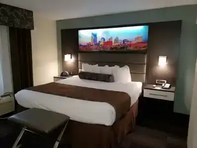 Club - Nashville Inn & Suites - 36