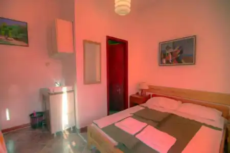 LaRos Apartments - 107