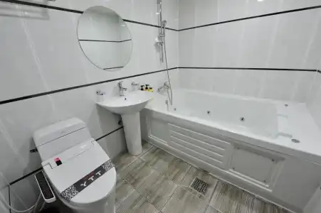 Busan Seomyeon YTT - 28