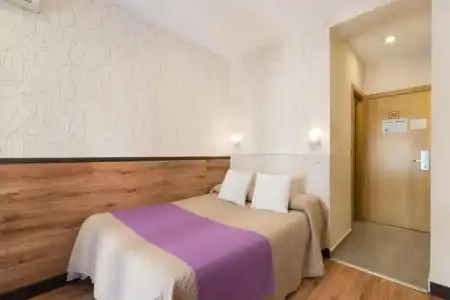 Hostal Art Madrid - 70