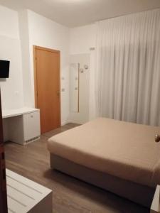 Columbia & Ninfea - 70