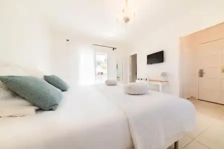 Hôtel Les Capucines - Saint Tropez - 35