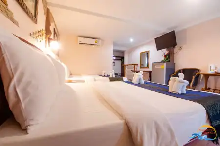 Naiyang Discovery Beach Resort - 2