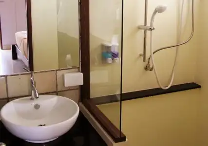 Yindee Stylish Guesthouse - 6