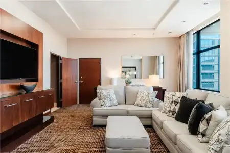 Grand Hyatt - 35