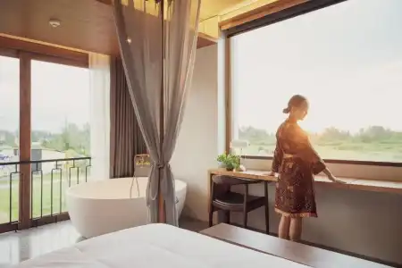 Gahn Khao Lak - 2