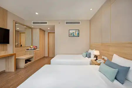 G8 Luxury Da Nang - 21