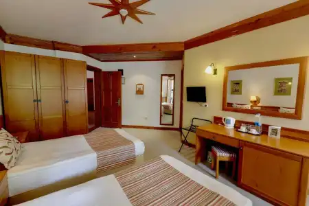 Montana Pine Resort - All Inclusive - 32