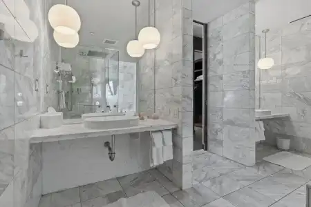 Beautiful Palms Place Suite - 114