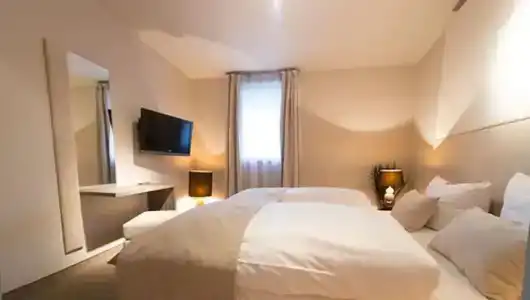 Aquis Grana City - 50