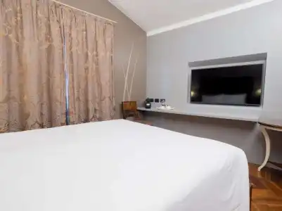 The Glam Boutique & Apt - 38