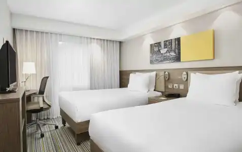 Hampton by Hilton Oxford - 4