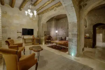 Hera Cave Suites - 120