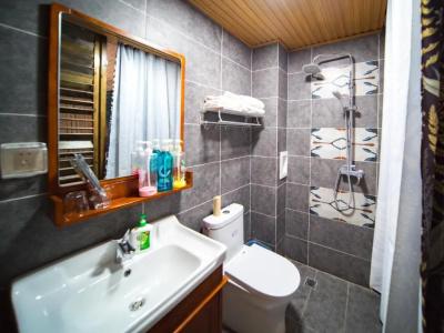 Tuo Tuo Guest House - 6