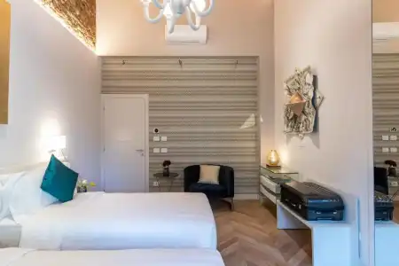 Kairos by Florence Art Apartments - 206