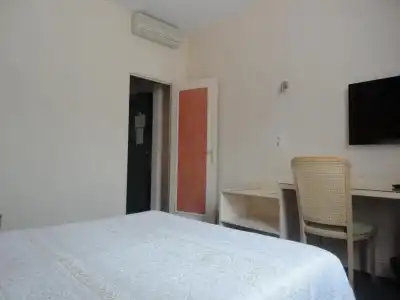 Hôtel Chiffre - 40