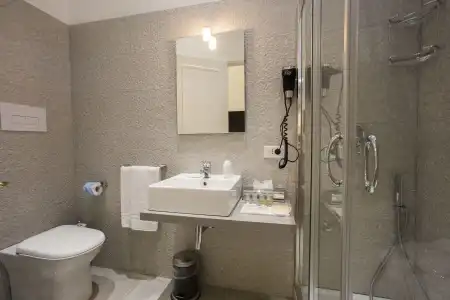 Napoli Class Luxury Rooms & Suites - 8