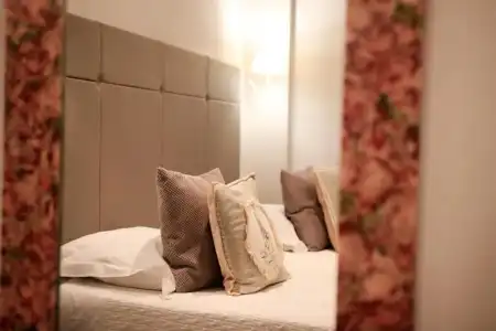 Le Panoramic Boutique - 84
