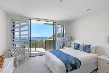 Ambience on Burleigh Beach - 184