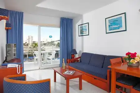 Suites Roc Portonova - 38