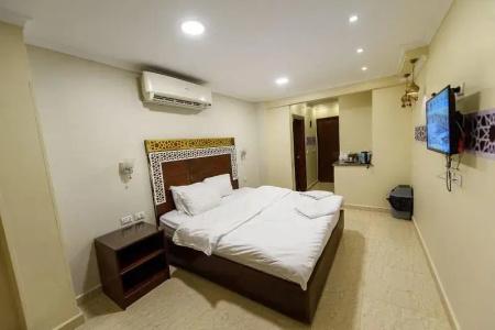 Pyramids Height Inn - 22