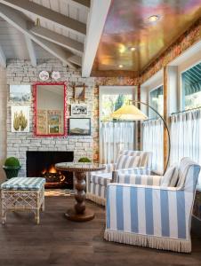 Le Petit Pali Brentwood West Los Angeles - 1