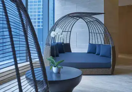 Hilton - 11