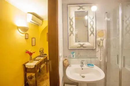 Alloggio dei Vassalli, In the Heart of the Historic Center - 146