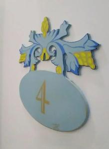 Alma Adry - 17