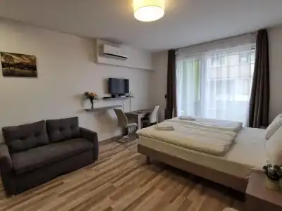 Corvin Holiday Apartment - 65