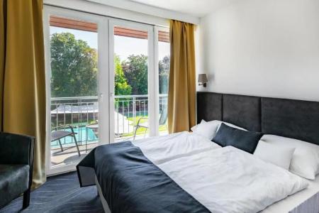Holiday Resorts - 47